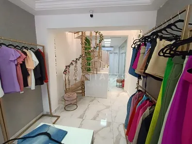Loja / Salão / Ponto Comercial à venda, 213m² no Centro, Limeira