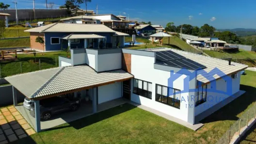 Fazenda / Sítio / Chácara com 3 Quartos à venda, 1000m² no , Mairinque