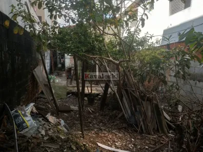Terreno / Lote / Condomínio à venda, 250m² no Taboão, Diadema