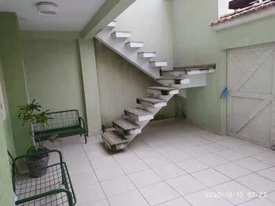 Casa de Condomínio com 3 Quartos para venda ou aluguel, 226m² no Piam, Belford Roxo