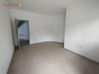 Galpão / Depósito / Armazém à venda, 215m² no Centro, Salto