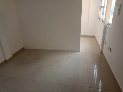 Conjunto Comercial / Sala para alugar, 25m² no Centro, Duque de Caxias