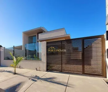 Casa com 2 Quartos para venda ou aluguel, 90m² no Terra Firme, Rio das Ostras