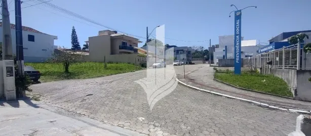 Terreno / Lote / Condomínio à venda, 323m² no Centro, Penha