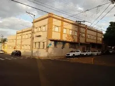 Prédio Inteiro à venda, 2m² no Centro, São Carlos