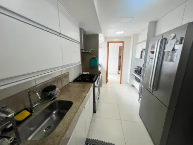 Apartamento com 3 Quartos para alugar, 126m² no João Agripino, João Pessoa