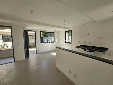 Sobrado com 3 Quartos à venda, 154m² no , Holambra