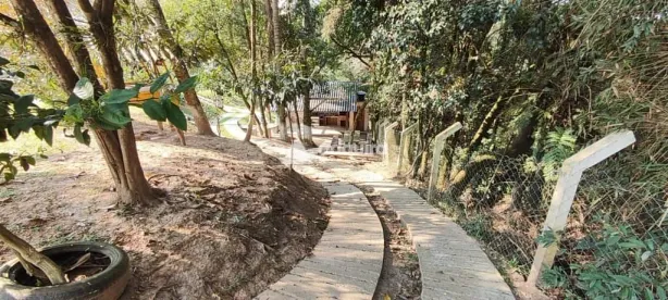 Fazenda / Sítio / Chácara com 3 Quartos à venda, 12864m² no Uvaia, Ponta Grossa