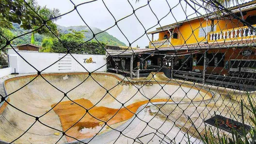 Terreno / Lote / Condomínio à venda, 1000m² no Guaiúba, Guarujá
