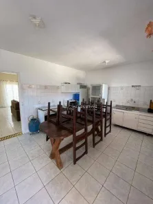 Fazenda / Sítio / Chácara com 4 Quartos para alugar, 450m² no Vila Menino Jesus, Caçapava