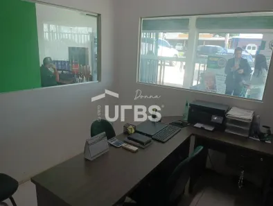 Galpão / Depósito / Armazém à venda, 748m² no Vila Padre Eterno, Trindade