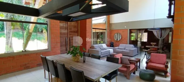 Fazenda / Sítio / Chácara com 3 Quartos à venda, 460m² no Chácaras Cataguá, Taubaté