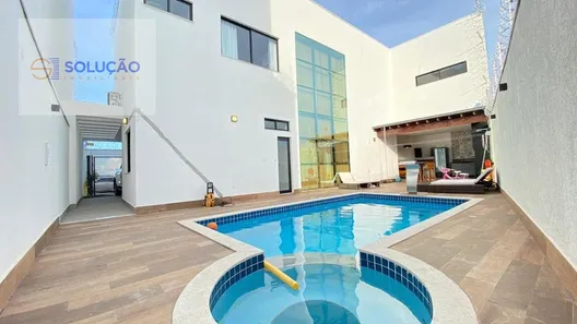 Casa com 4 Quartos à venda, 303m² no Santo Agostinho, Governador Valadares