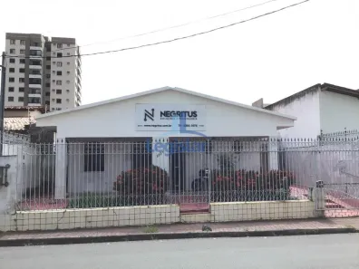 Casa com 4 Quartos à venda, 490m² no Salgado Filho, Aracaju