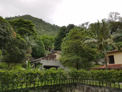 Fazenda / Sítio / Chácara com 9 Quartos à venda, 2000m² no Barreira, Guapimirim