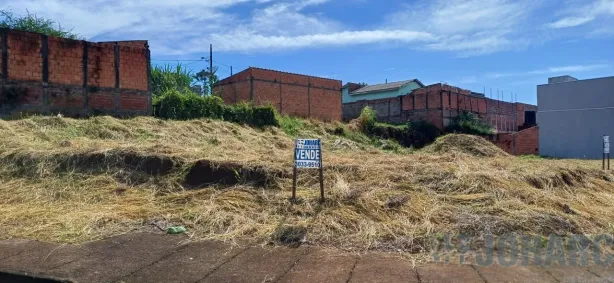 Terreno / Lote / Condomínio à venda, 388m² no Núcleo Habitacional Michel Soni, Apucarana