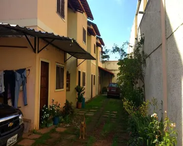 Casa com 2 Quartos à venda, 60m² no Santo Elias, Mesquita