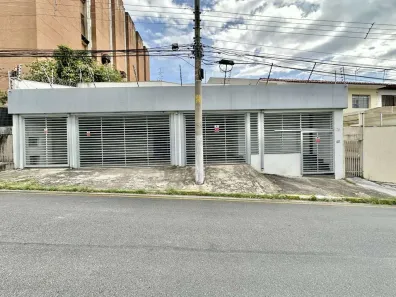 Prédio Inteiro com 8 Quartos para venda ou aluguel, 391m² no Jardim Nomura, Cotia