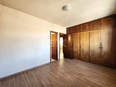 Apartamento com 3 Quartos à venda, 135m² no Centro, Divinópolis