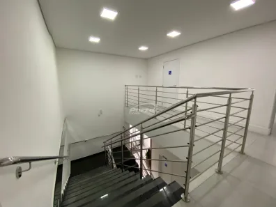 Conjunto Comercial / Sala para alugar, 53m² no Do Salto, Blumenau