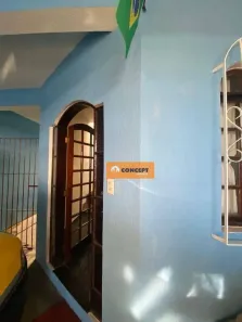 Sobrado com 3 Quartos à venda, 208m² no Jardim do Castelo, Ferraz de Vasconcelos