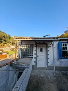 Casa com 2 Quartos à venda, 86m² no Vila Militar, Petrópolis