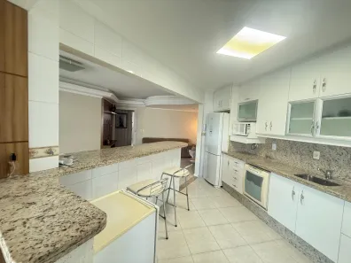 Apartamento com 3 Quartos à venda, 120m² no Centro, Balneário Camboriú