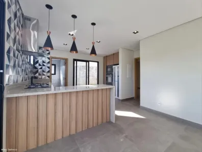 Casa de Condomínio com 3 Quartos à venda, 159m² no Portal do Bosque, Louveira