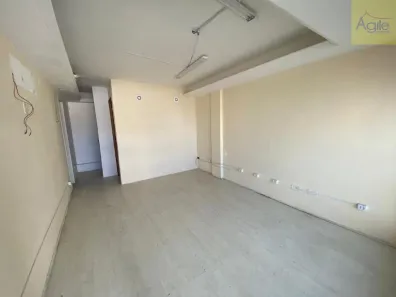 Loja / Salão / Ponto Comercial para alugar, 28m² no Casa Caiada, Olinda