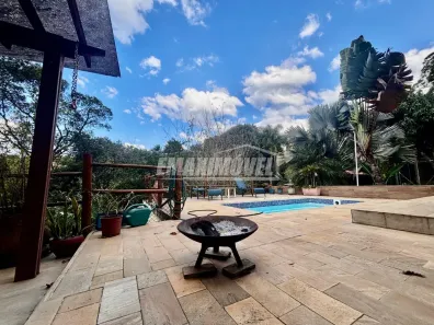 Fazenda / Sítio / Chácara com 2 Quartos à venda, 176m² no Saboó, São Roque
