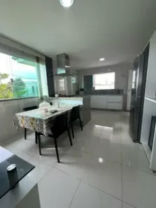 Casa de Condomínio com 4 Quartos à venda, 350m² no Malícia (Abrantes), Camaçari