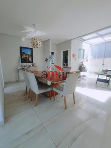 Casa de Condomínio com 4 Quartos à venda, 240m² no Gran Park, Vespasiano