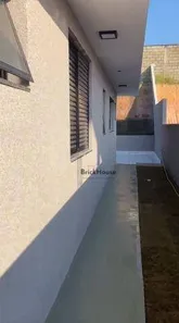 Casa de Condomínio com 3 Quartos para venda ou aluguel, 226m² no Estação, São Roque