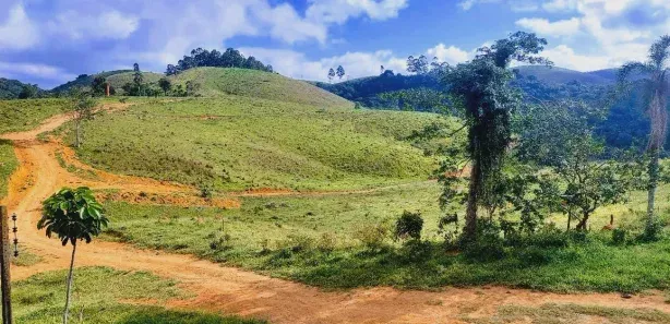 Terreno / Lote / Condomínio à venda, 600m² no , Igaratá