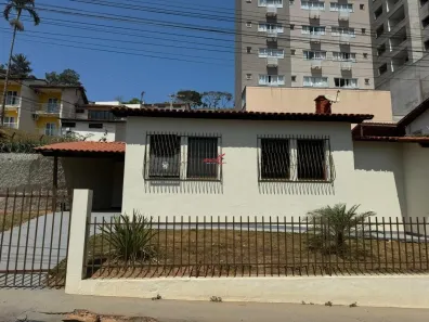 Casa com 3 Quartos à venda, 220m² no João Braz da Costa Val, Viçosa