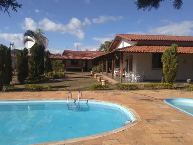 Fazenda / Sítio / Chácara com 4 Quartos à venda, 45422m² no Distrito Industrial Deputado Simão da Cunha, Santa Luzia