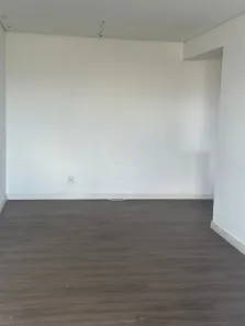 Apartamento com 3 Quartos para alugar, 73m² no Jardim Tupanci, Barueri