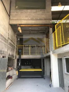 Galpão / Depósito / Armazém para alugar, 900m² no Jardim Califórnia, Barueri