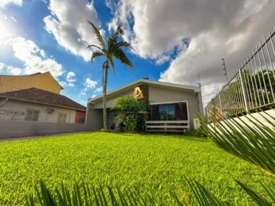 Casa com 3 Quartos à venda, 90m² no Niterói, Canoas