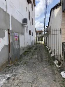 Casa de Vila com 3 Quartos para alugar, 10m² no Centro, Feira de Santana
