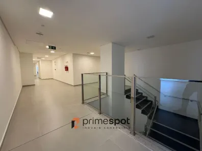 Conjunto Comercial / Sala para alugar, 261m² no Cabral, Curitiba