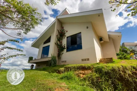 Casa com 2 Quartos à venda, 138m² no Itoupava Central, Blumenau