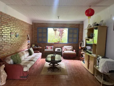 Casa de Condomínio com 2 Quartos à venda, 155m² no Centro, Viçosa
