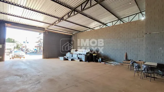 Galpão / Depósito / Armazém à venda, 330m² no Riacho Fundo II, Brasília