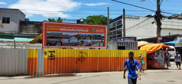 Galpão / Depósito / Armazém para alugar, 150m² no Centro, Belford Roxo