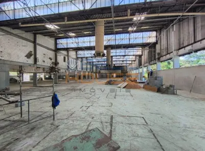 Galpão / Depósito / Armazém para alugar, 5000m² no Piraporinha, Diadema