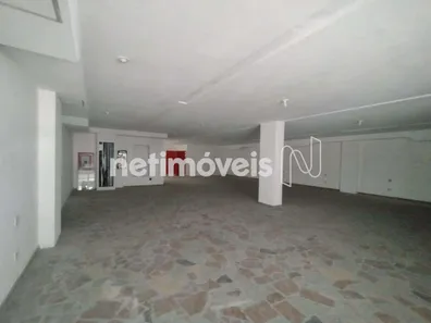 Prédio Inteiro para alugar, 720m² no Jardim Vinte e Cinco de Agosto, Duque de Caxias