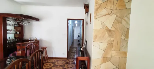 Sobrado com 4 Quartos à venda, 200m² no Centro, Mairinque