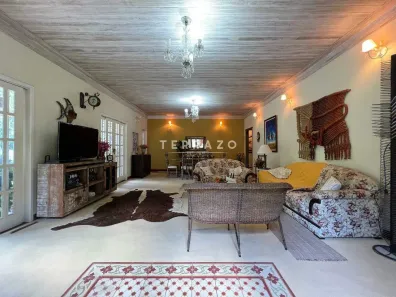 Fazenda / Sítio / Chácara com 3 Quartos à venda, 618m² no Cantagalo, Guapimirim