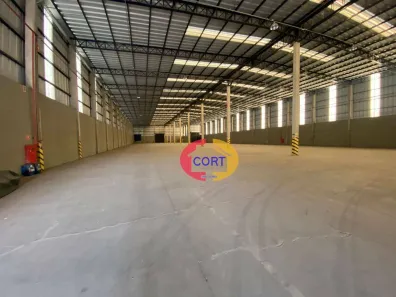 Galpão / Depósito / Armazém para alugar, 5400m² no Taboão, Mogi das Cruzes